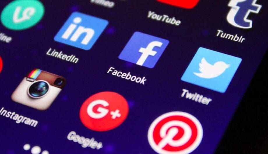smsizes-FB Social Media Imagery