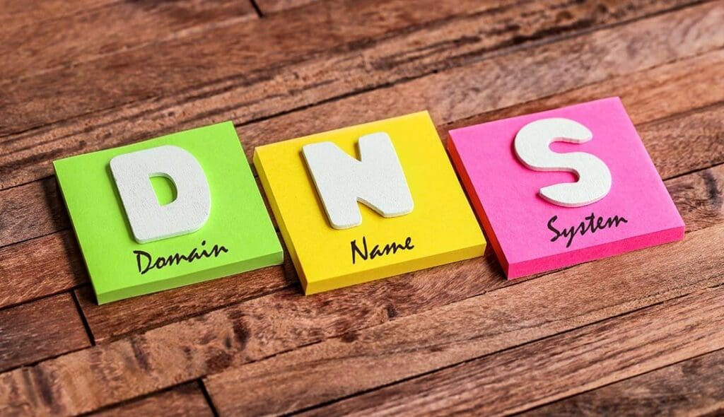 post-it acronym : DNS DNS