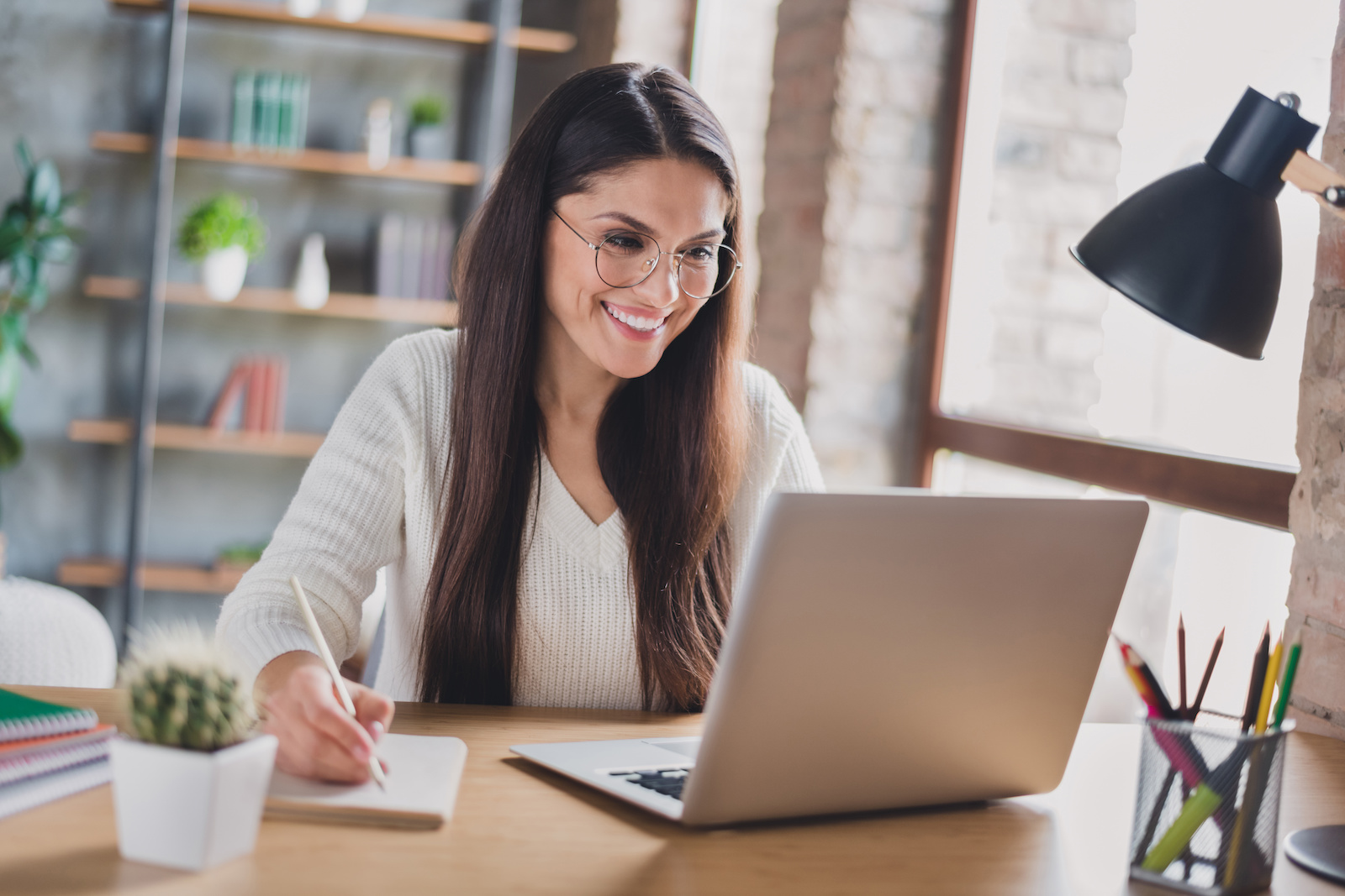 What does your author website need to succeed? We know!