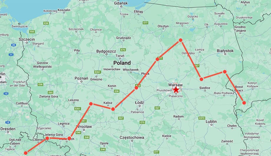 Map of Poland with line graph